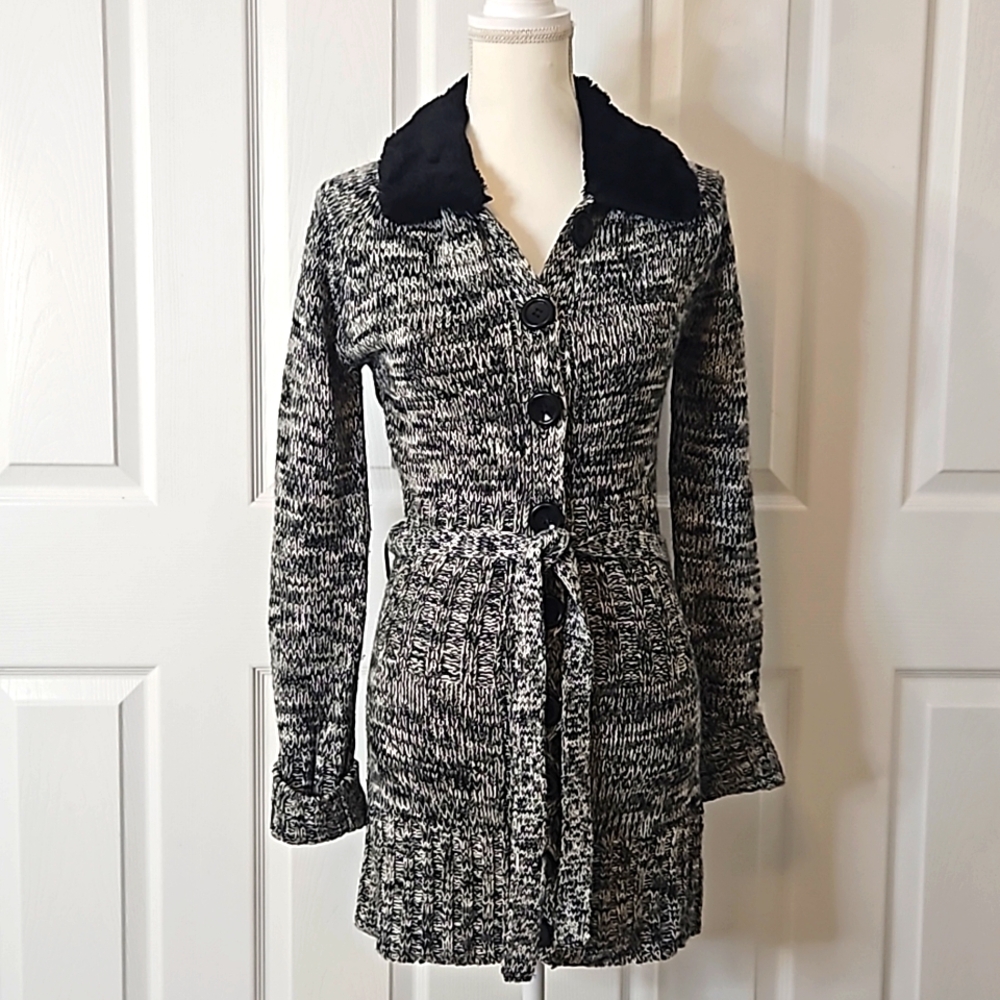Vintage Chesley Sweater Size Med.